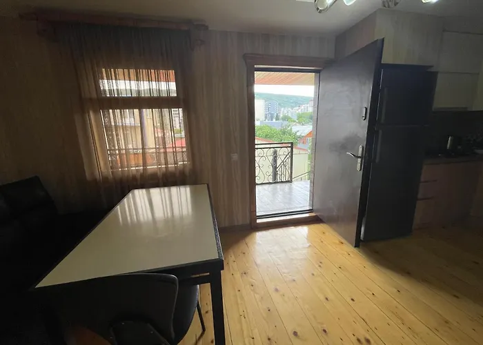 Isolated Second Floor For Rent With Separate Kitchen And Bathroom